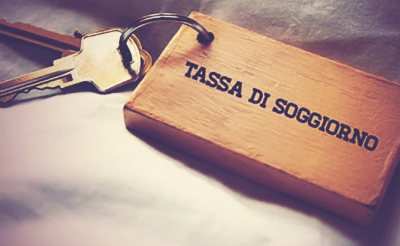 Imposta di soggiorno: comunemente (ed erroneamente) indicata come tassa di soggiorno. Gli adempimenti dell’albergatore e sanzioni