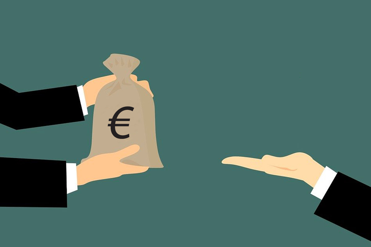 Spese “a cavallo dell’anno”: il Fisco spiega come optare per lo sconto in fattura o per la cessione del credito